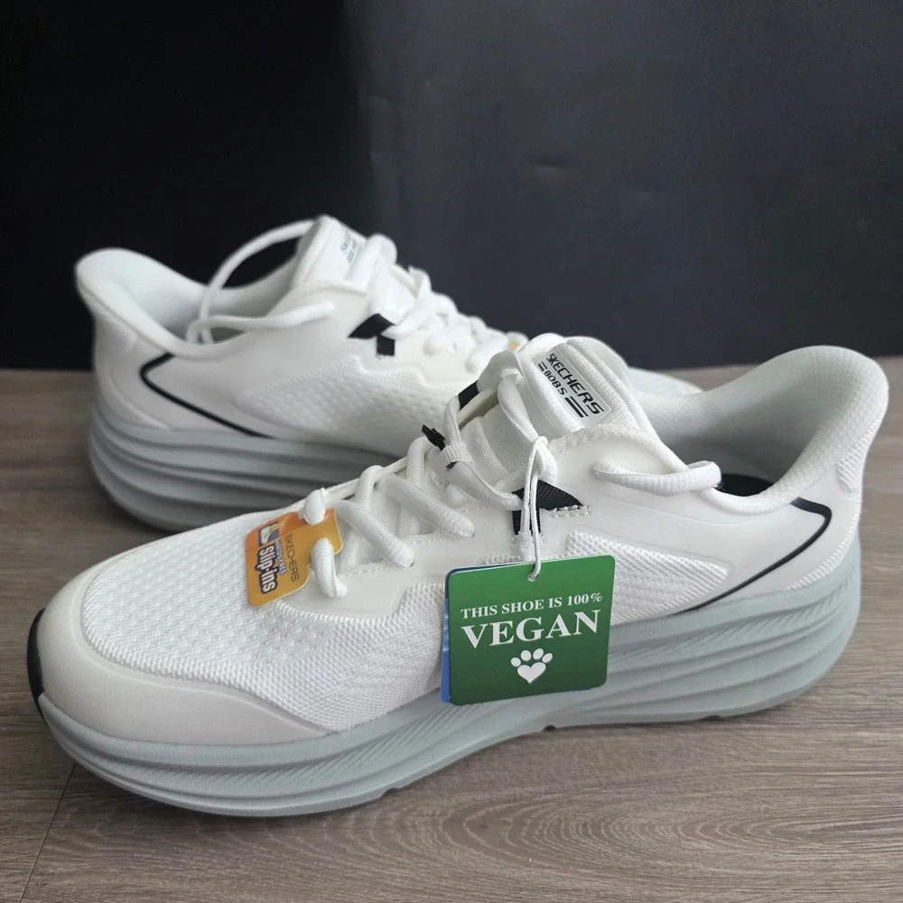 Skechers Hands Free Slip-ins BOBS Skillz Mens 9.5 White Gray 118431 WGY Vegan